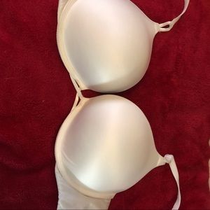 Victoria secret bra